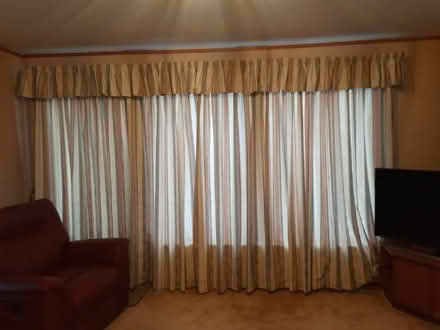 Photo of free Pair of long curtains with valance (Aylesbury Vale HP17) #1
