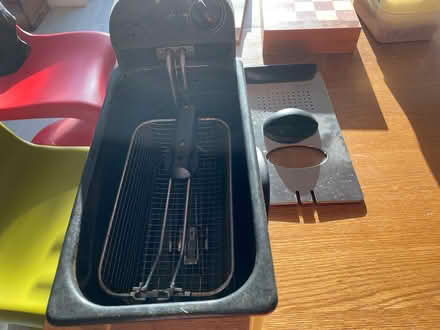 Photo of free Fryer (kenilworth CV8) #2