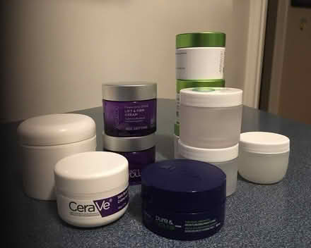 Photo of free Empty plastic face cream jars (Etobicoke Royal York and Bloor) #1