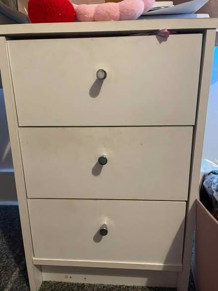 Photo of free White 3 drawer bedside table (Old Town TN40) #1
