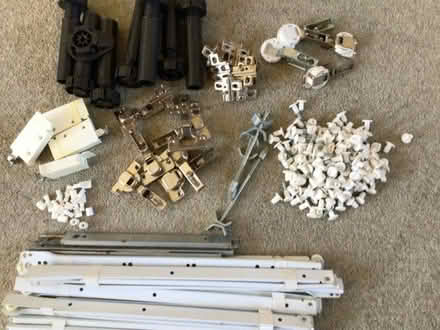 Photo of free kitchen cabinet fittings (Elton) #1