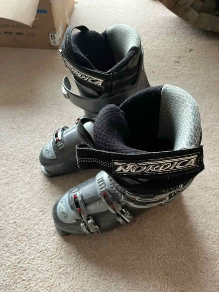 Photo of free Nordica ski boots, men’s (Cuddington CW8) #2