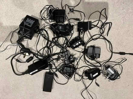Photo of free An assortment of DC power supplies 12V, 9v, 5V (Cutteslowe OX2) #1