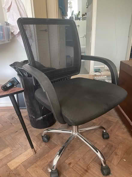 Photo of free Office chair (SW4) #3