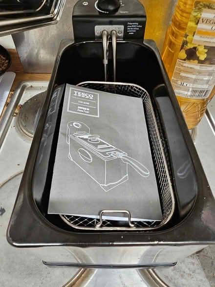 Photo of free Deep fat fryer (netheredge/sharrow) (Netheredge/sharrow (S7)) #1