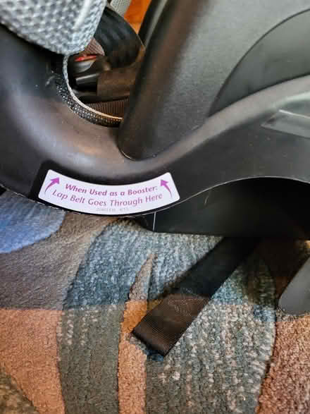 Photo of free Evenflo car seat (Elgin near St. Joe's Hospital) #3