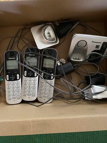 Photo of free Panasonic cordless landline phones (Redmond) #1