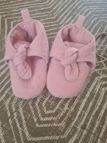 Photo of free Next baby booties 12-18mnths (CT17) #1