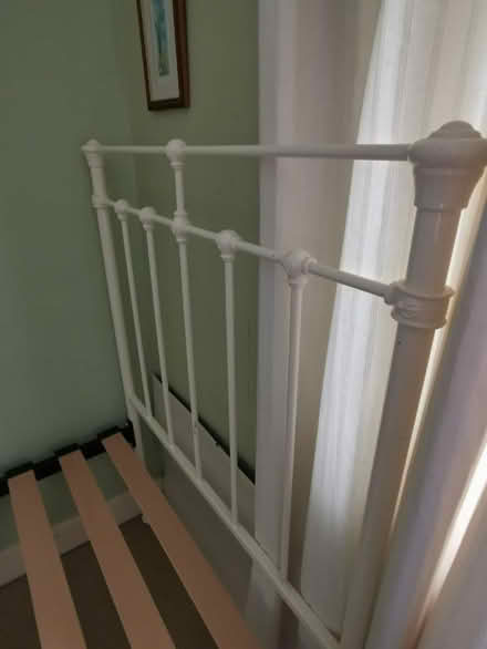 Photo of free Single metal bed frame (IP7) #1
