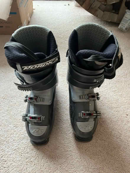 Photo of free Nordica ski boots, men’s (Cuddington CW8) #1