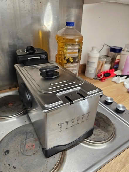 Photo of free Deep fat fryer (netheredge/sharrow) (Netheredge/sharrow (S7)) #2
