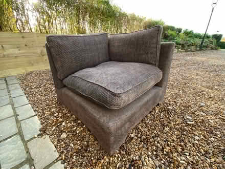 Photo of free Corner settee (45 Walton Back Lane, S42 SLT) #1