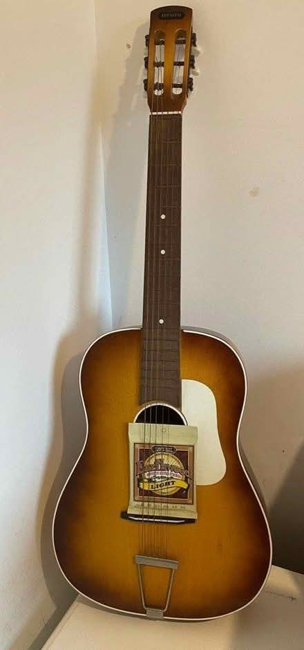 Photo of free Guitar (Lamplugh CA14) #1