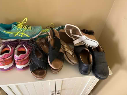 Photo of free Women’s shoes size- size 8.5/9 (Wolftrap) #1
