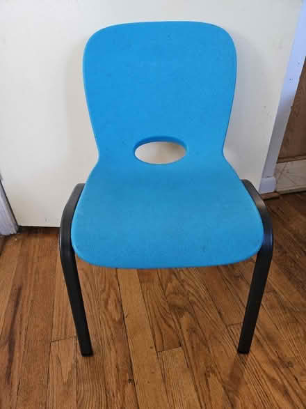 Photo of free PreK chairs (College Park) #2