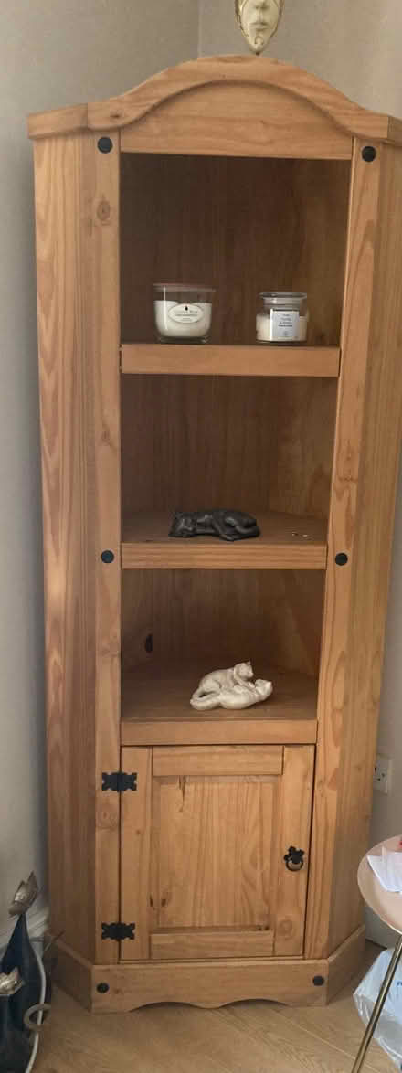 Photo of free X2 Corona corner unit (Garston L19) #1