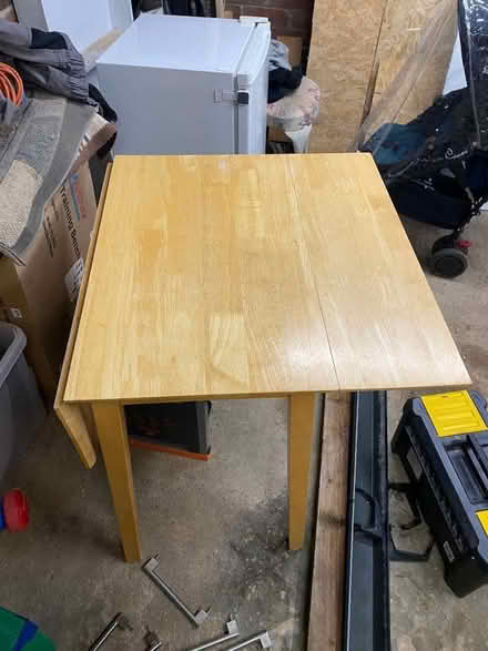 Photo of free Extending table (Horsforth LS18) #3