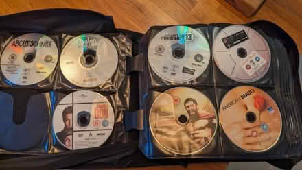 Photo of free Several hundred dvds - without cases (Berkhamsted HP4) #2