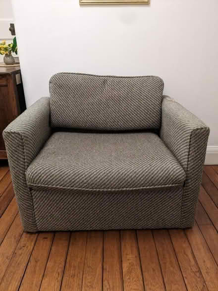Photo of free Chair-bed (Old Road OX3) #1