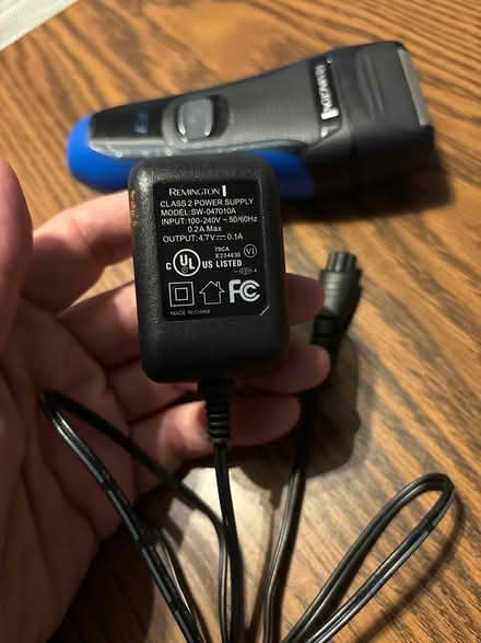 Photo of free Remington electric shaver (412 Ingleside Ave. Tallahasse.) #4