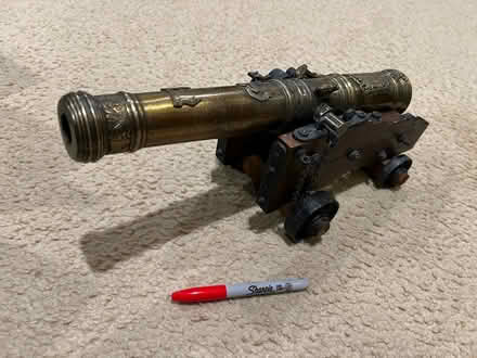 Photo of free Figurines, Canon, Stuffed Animals (Columbia) #1