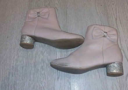 Photo of free Girl's pink boots size 2 (Beckenham near Clock House) #2