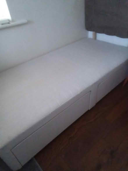 Photo of free Single Divan bed base (Ardley OX27) #1