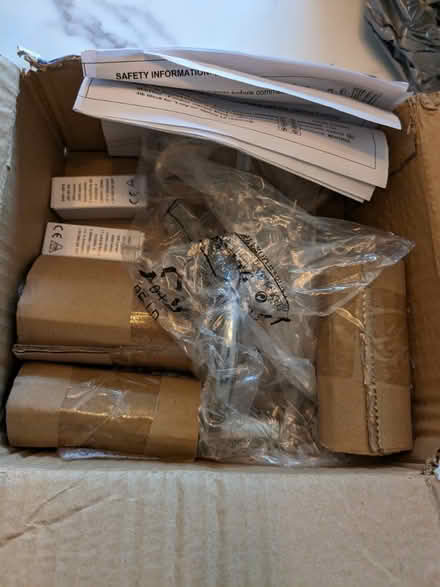 Photo of free Chrome picture light brand new (N1, City rd basin) #3
