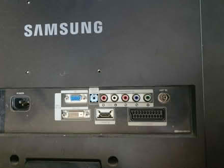 Photo of free Samsung 22in monitor/TV. (Bradford on Avon BA15) #3