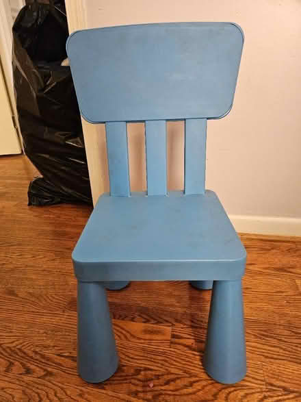 Photo of free PreK chairs (College Park) #1