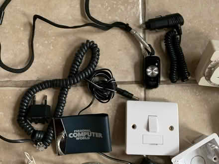 Photo of free Electrical Bits & Bobs/Bluetooth (Hampstead Garden Suburb NW11) #2