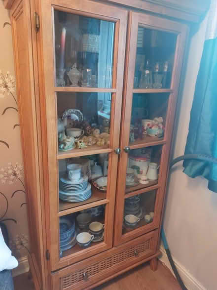 Photo of free China cabinet (SY18) #1