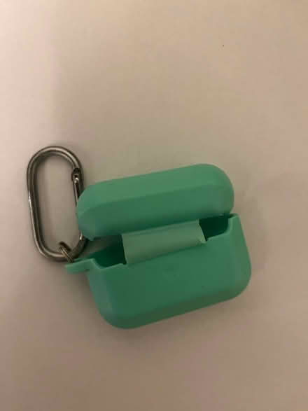 Photo of free AirPod Pro (1st Gen) Case (Upper West Side) #2