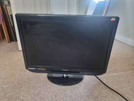 Photo of free TV (North Ascot SL5) #1