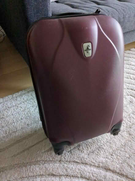 Photo of free Carry on space for repair/storage (N1, City rd basin) #1