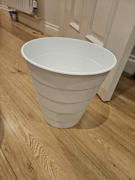 Photo of free IKEA 10L bin (Stepney Green/Limehouse E1) #1