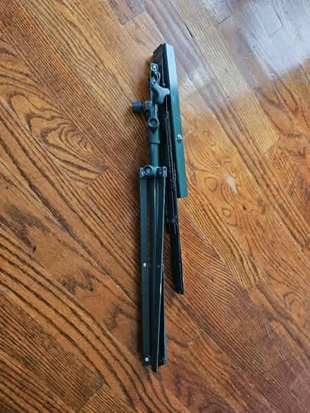 Photo of free Tiny music stand (College Park) #2