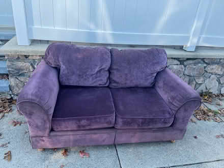 Photo of free 2 loves seats (North end Fall River) #2