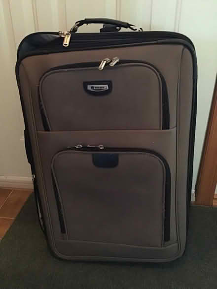 Photo of free Suitcase (Alta Vista) #1