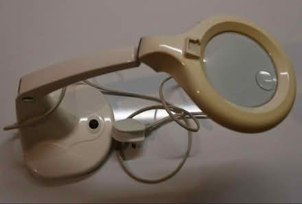 Photo of free led magnifying lamp (Halton LS15) #1