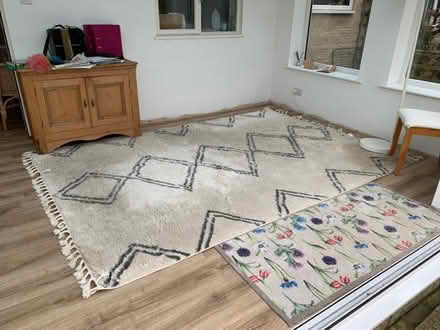 Photo of free Rug (Whitley SN12) #1