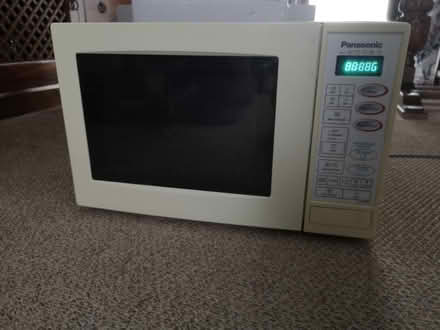 Photo of free Microwave (Oldfield Park) #2