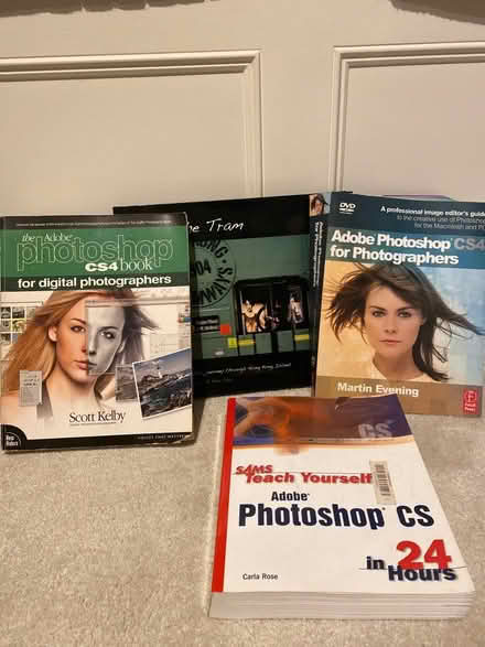 Photo of free Photoshop books (Raynes Park) #1