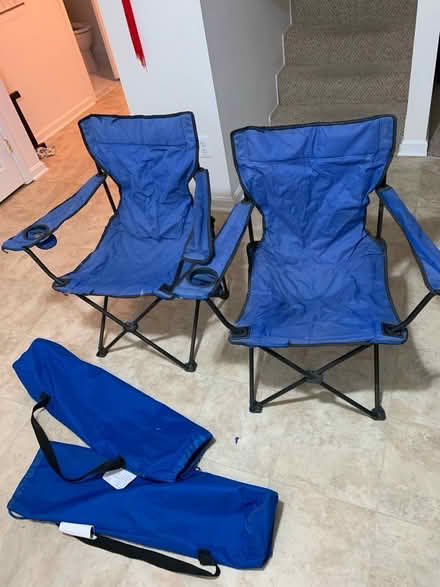 Photo of free Foldable chairs w bags (Boulevard Manor) #1
