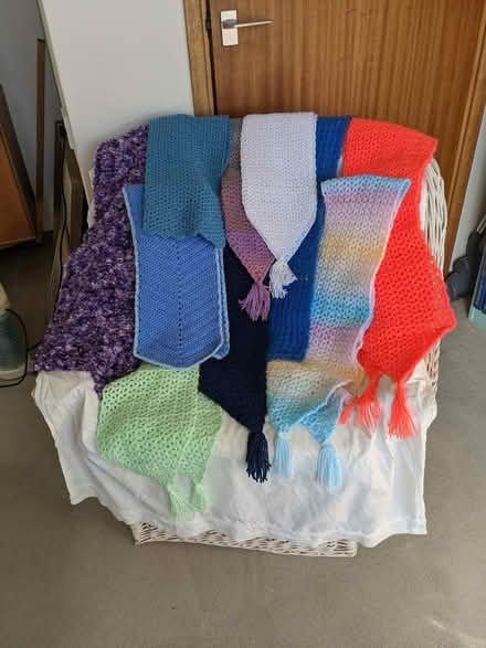 Photo of free Warm scarves (Stilton) #1