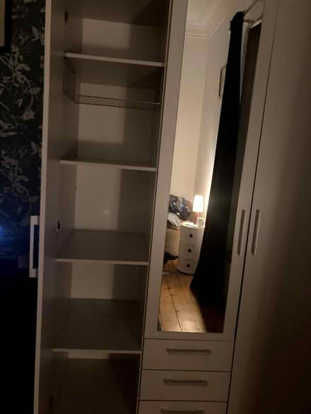Photo of free white wood effect triple wardrobe (Sciennes EH9) #2