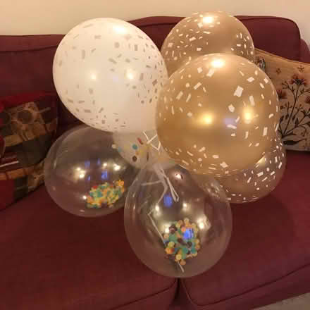 Photo of free inflated birthday balloons (BA12 Boreham Rd end of town) #1