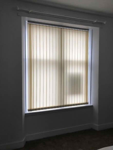 Photo of free Vertical blinds - wider (AB10) #1