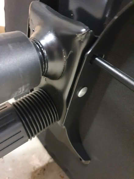 Photo of free Broken Office desk chair (NN3) #3