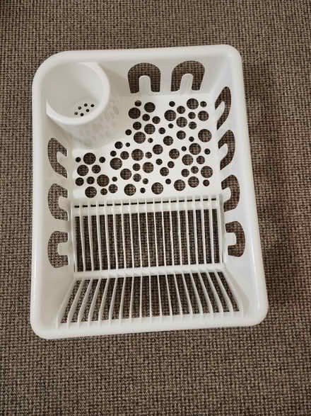 Photo of free Plastic dish strainer (LS6 Meanwood) #1